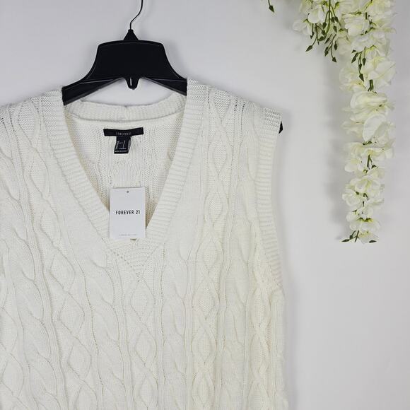 New Forever 21 Wool Blend Cable Knit Sweater Vest Cream Off White Large Preppy - Picture 4 of 12